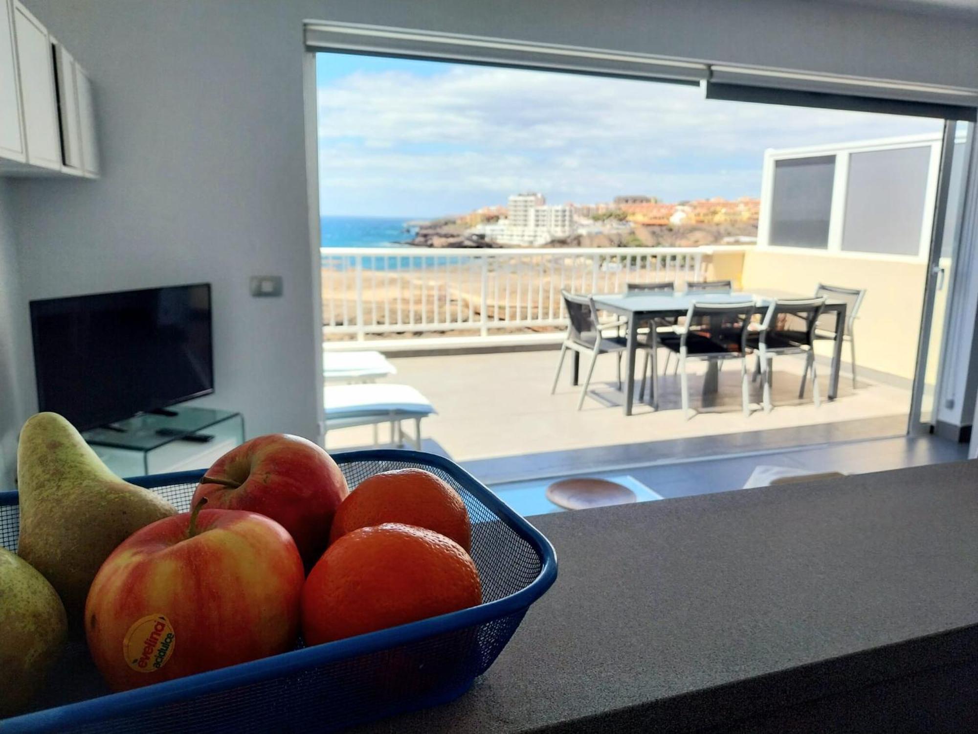 Atico Frente Mar Apartment Los Abrigos Exterior photo